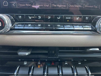 2023 GMC Canyon Crew Cab Short Box 4-Wheel Drive Denali