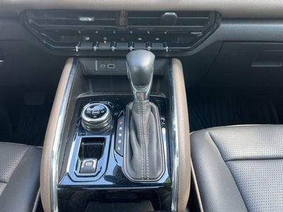 2023 GMC Canyon Crew Cab Short Box 4-Wheel Drive Denali