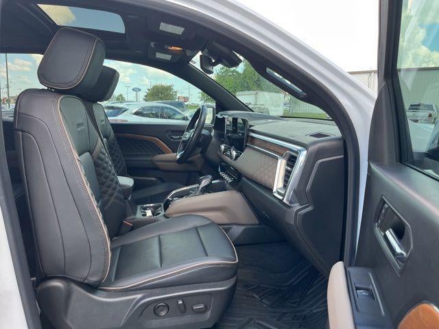 2023 GMC Canyon Crew Cab Short Box 4-Wheel Drive Denali
