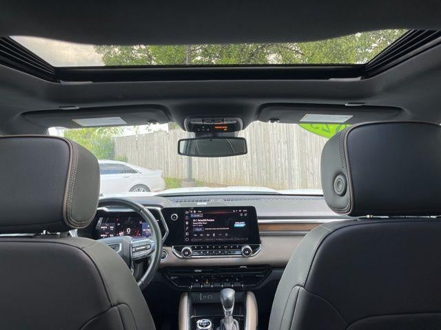 2023 GMC Canyon Crew Cab Short Box 4-Wheel Drive Denali
