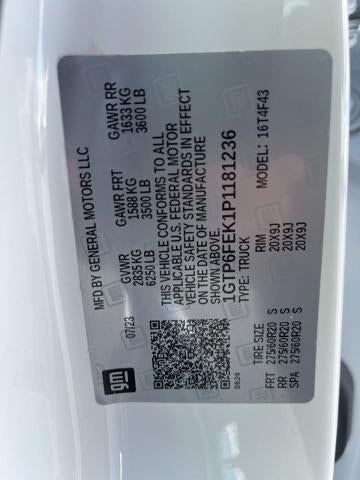 2023 GMC Canyon Crew Cab Short Box 4-Wheel Drive Denali