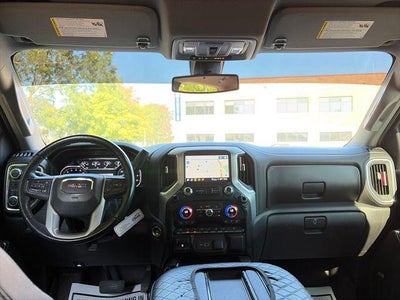 2021 GMC Sierra 1500 Crew Cab Short Box 4-Wheel Drive SLT