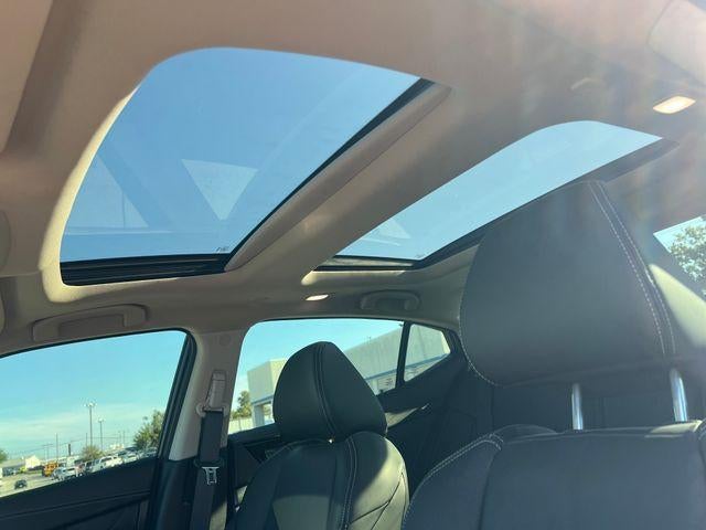 2023 Nissan Maxima Platinum CVT