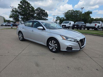 2020 Nissan Altima 2.5 S Sedan