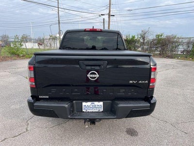 2022 Nissan Frontier Crew Cab 4x4 SV Auto