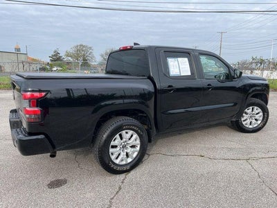 2022 Nissan Frontier Crew Cab 4x4 SV Auto