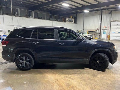 2018 Volkswagen Atlas 3.6L V6 SE w/Technology FWD