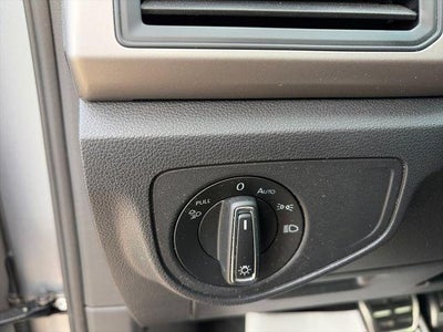 2021 Volkswagen Atlas 3.6L V6 SE w/Technology R-Line 4MOTION *Ltd Avail*