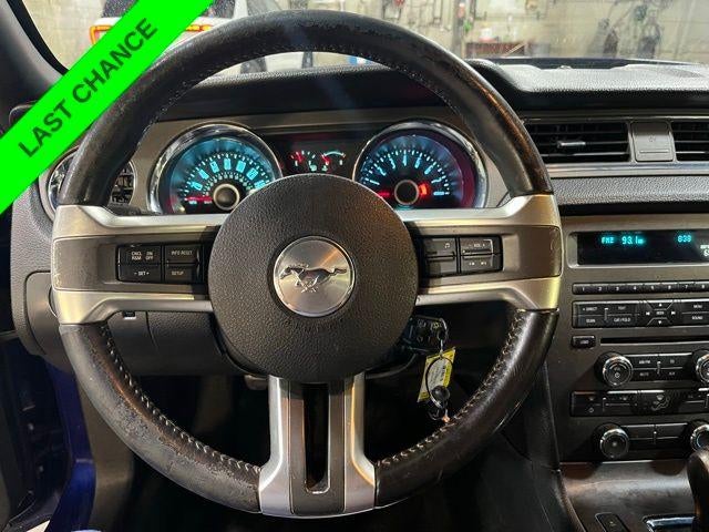 2014 Ford Mustang 2dr Cpe V6