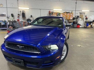 2014 Ford Mustang 2dr Cpe V6