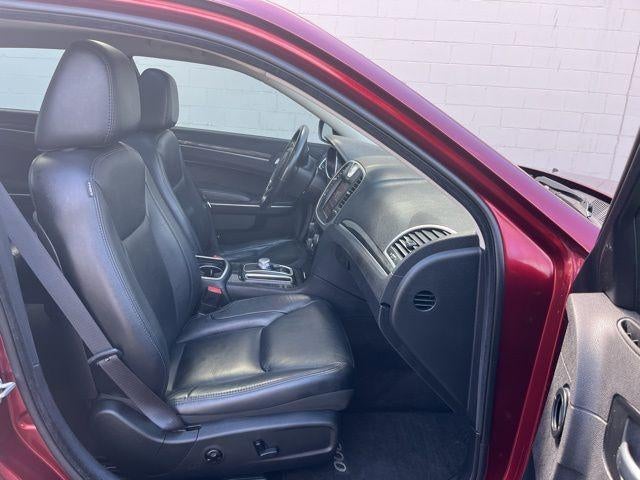 2017 Chrysler 300 Limited AWD