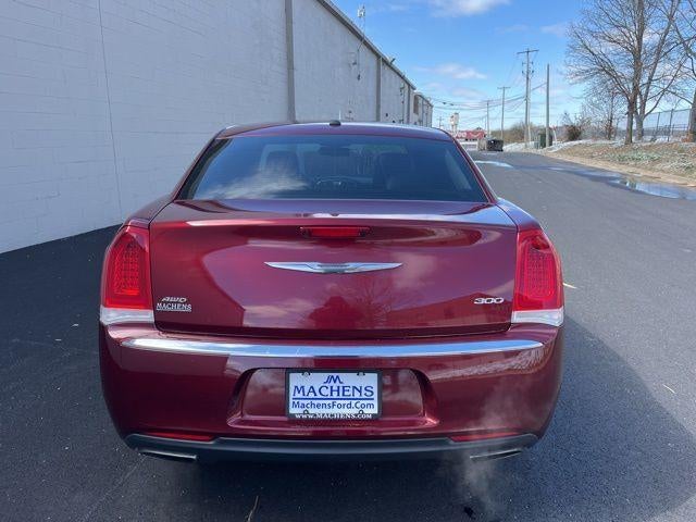 2017 Chrysler 300 Limited AWD