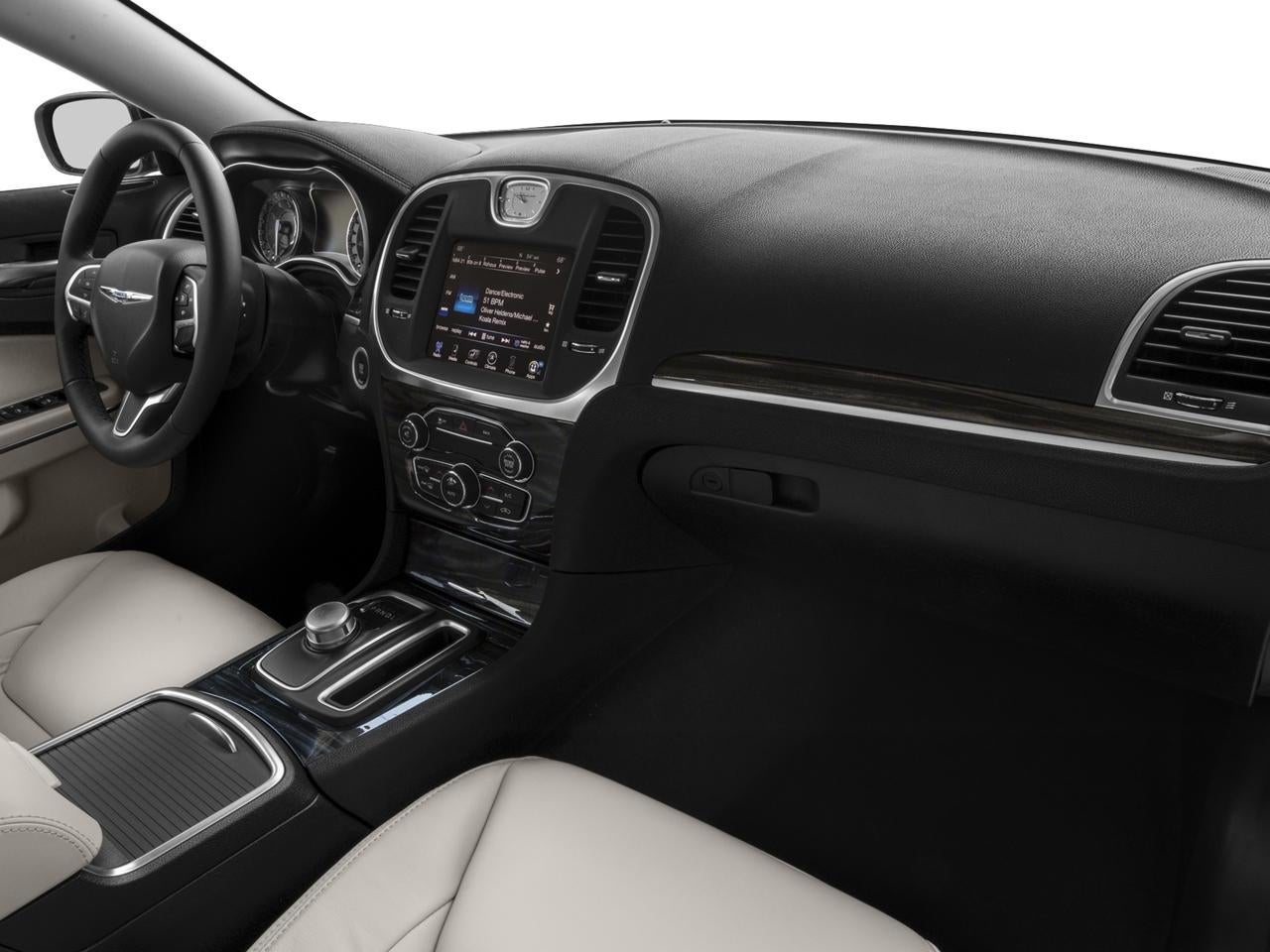 2017 Chrysler 300 Limited AWD