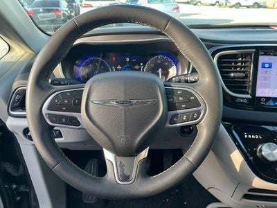 2023 Chrysler Pacifica Touring L FWD