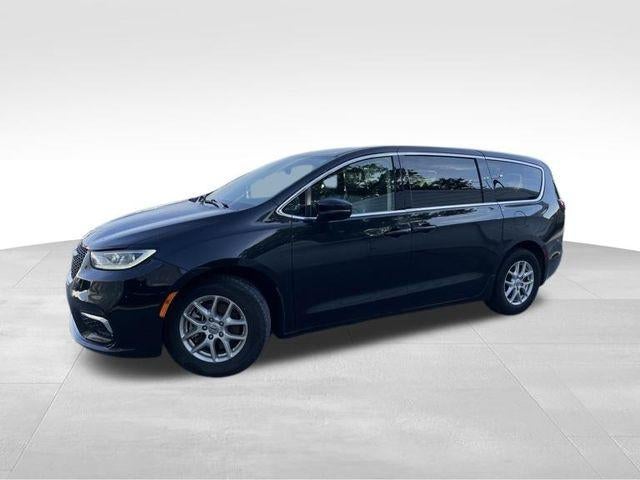 2023 Chrysler Pacifica Touring L FWD