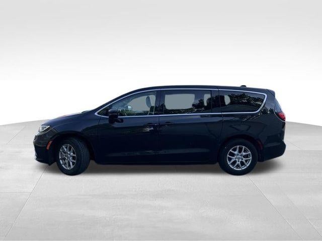 2023 Chrysler Pacifica Touring L FWD