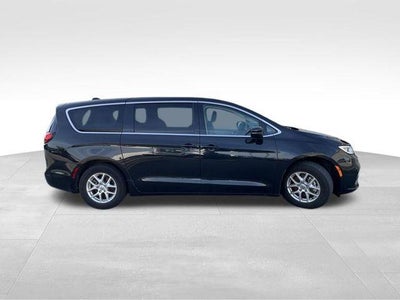 2023 Chrysler Pacifica Touring L FWD