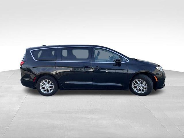 2023 Chrysler Pacifica Touring L FWD