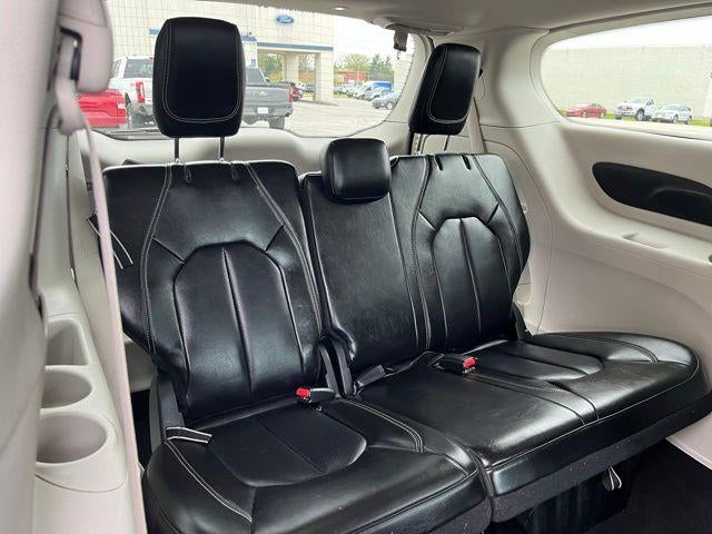 2019 Chrysler Pacifica Touring L FWD