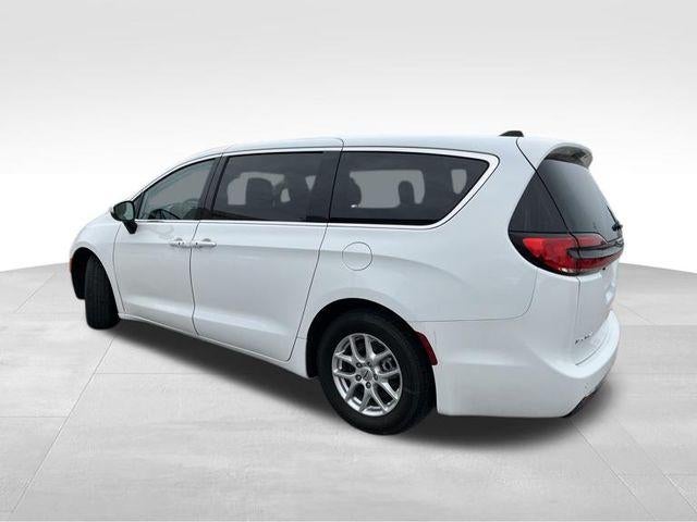 2023 Chrysler Pacifica Touring L FWD