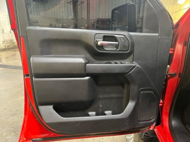 2022 Chevrolet Silverado 2500 HD Crew Cab Standard Box 4-Wheel Drive Custom