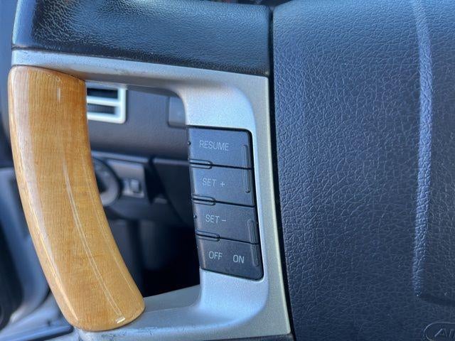 2010 Lincoln MKX FWD 4dr