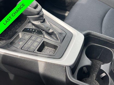 2019 Toyota RAV4 LE AWD (Natl)
