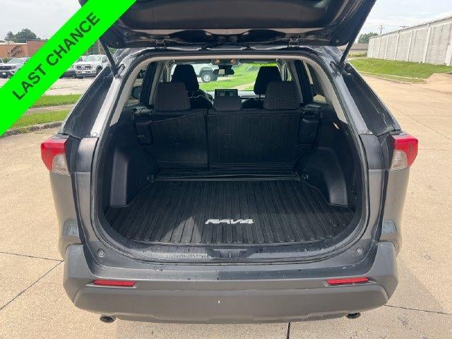 2019 Toyota RAV4 LE AWD (Natl)