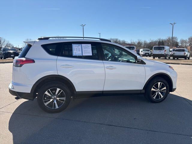 2018 Toyota RAV4 XLE FWD (GS)