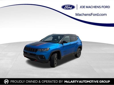 2026 Jeep Compass Trailhawk 4x4 *Ltd Avail*