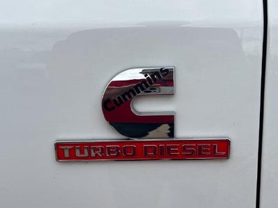 2022 RAM 3500 Tradesman 4x2 Crew Cab 8' Box
