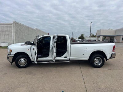 2022 RAM 3500 Tradesman 4x2 Crew Cab 8' Box
