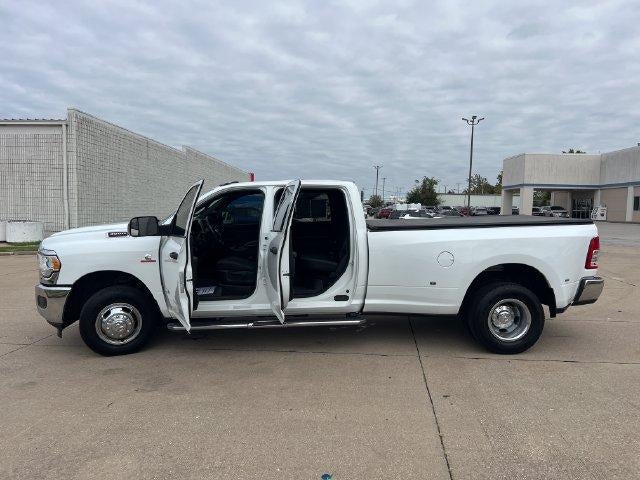 2022 RAM 3500 Tradesman 4x2 Crew Cab 8' Box
