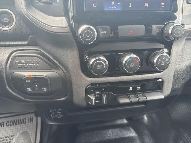 2025 RAM 2500 Tradesman 4x4 Crew Cab 8' Box