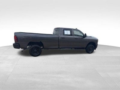 2025 RAM 2500 Tradesman 4x4 Crew Cab 8' Box