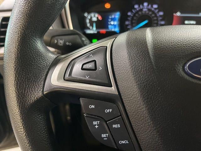 2020 Ford Fusion SE FWD