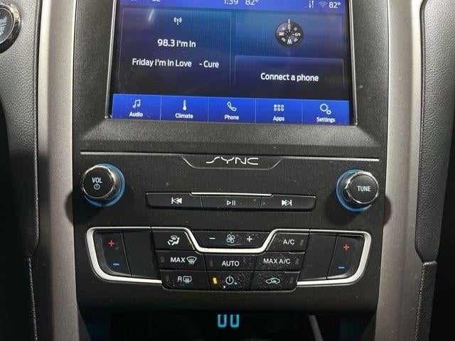 2020 Ford Fusion SE FWD