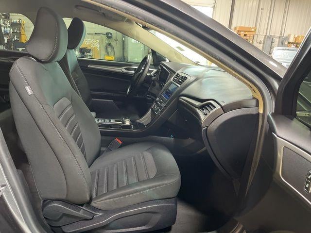 2020 Ford Fusion SE FWD