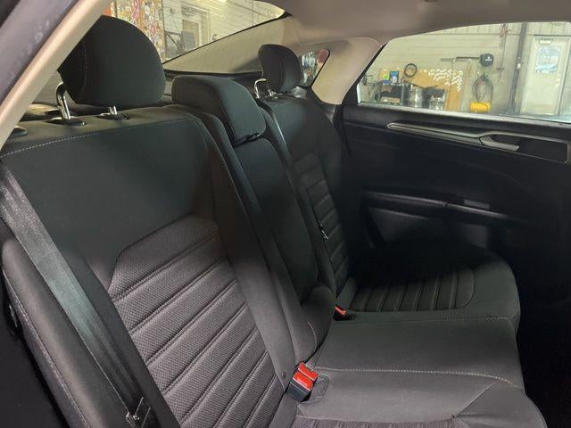 2020 Ford Fusion SE FWD