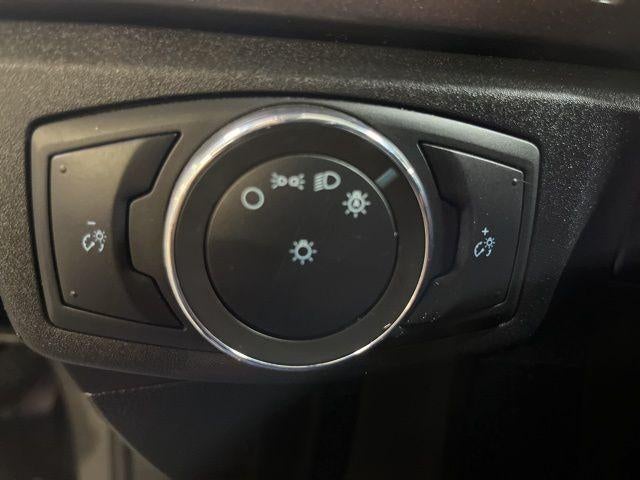 2020 Ford Fusion SE FWD