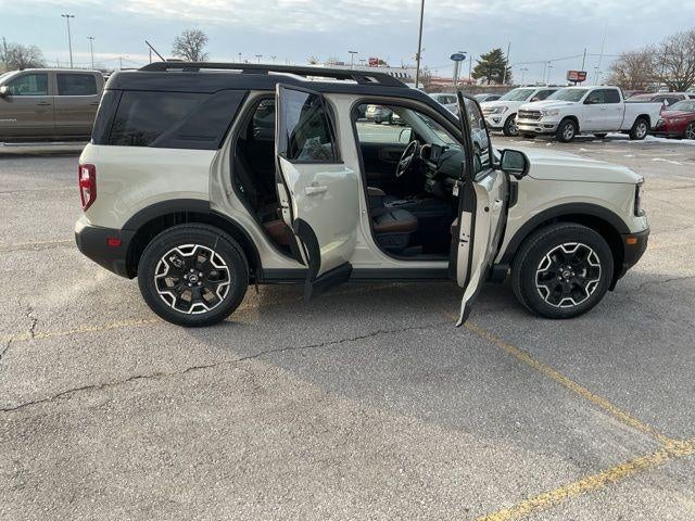 2025 Ford Bronco Sport Outer Banks 4x4