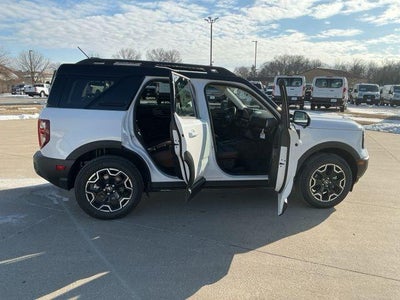 2025 Ford Bronco Sport Outer Banks 4x4
