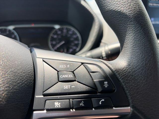 2024 Nissan Sentra SV CVT