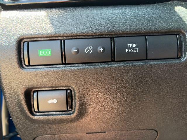 2024 Nissan Sentra SV CVT