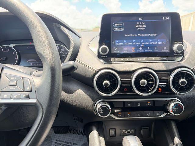 2024 Nissan Sentra SV CVT
