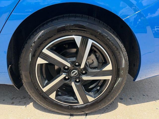 2024 Nissan Sentra SV CVT