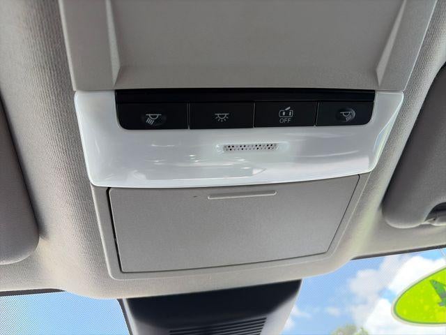 2024 Nissan Sentra SV CVT