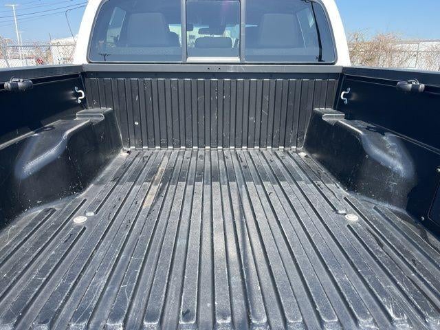 2023 Toyota Tacoma 4WD 4WD SR Double Cab 5' Bed V6 AT (GS)