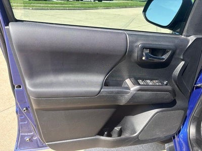 2023 Toyota Tacoma 4WD 4WD TRD Off Road Double Cab 5' Bed V6 AT (Natl)