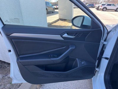 2024 Volkswagen Jetta S Auto